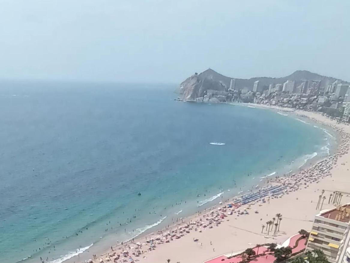 Appartamento Nuevo Apto Balcon De Poniente 1 A Linea Playa Torre 2 Luxe Sm Con Aire, Piscina,Jar Vistas Espectaculares Al Mar De Benidorm Esterno foto